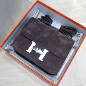 Constance velvet dark mauve