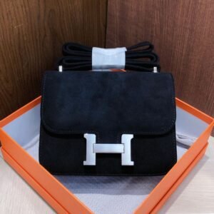 Constance velvet black